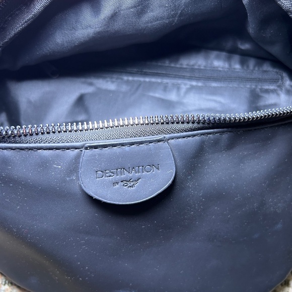 Destination Bum Bag - Picture 4 of 4